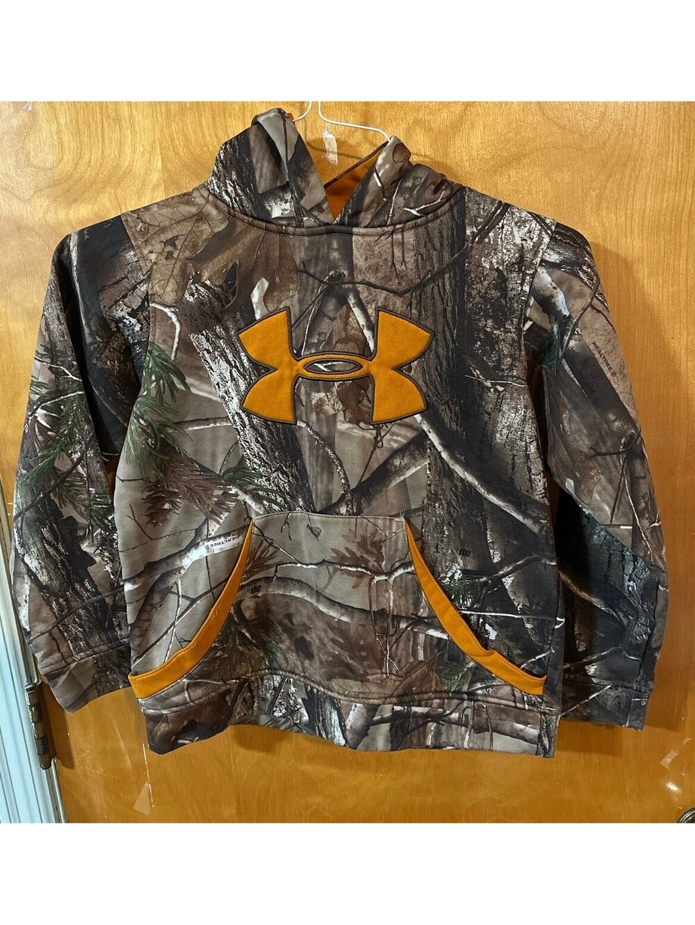 Under Armour camo Hoodie size YSM